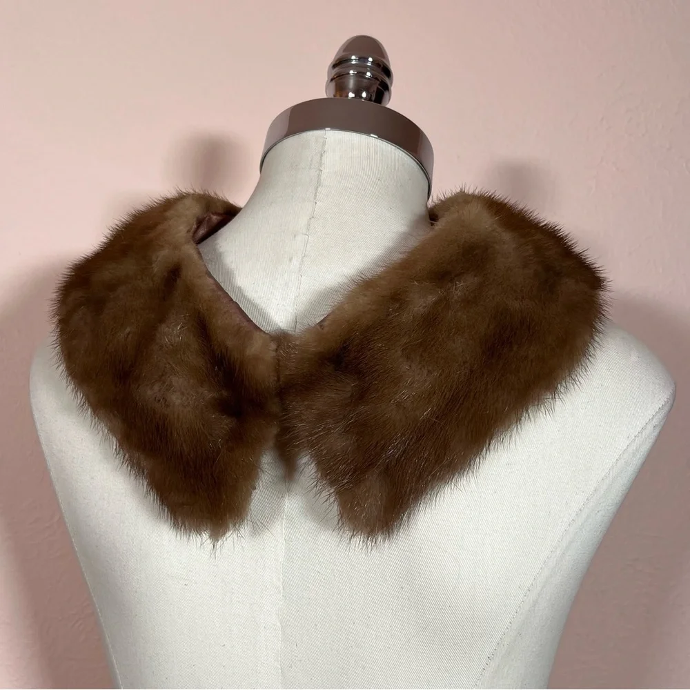 Vintage 1940 50 Retro art deco Boat neck Mobwife Real Minx Fur Brown wide Collar